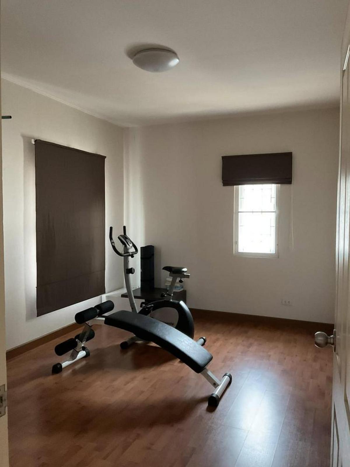 ขายบ้านพัฒนาการ ศรีนครินทร์ : 28/02/2026, บ้านหรู 3 ห้องนอน 3 ห้องน้ำ 175 ตร.ม. พร้อมที่ดิน 58.5 ตร.วา 
ขาย 6.8 ล้าน ใจกลางอ่อนนุช ทำเลทองรอคุณเป็นเจ้าของ!