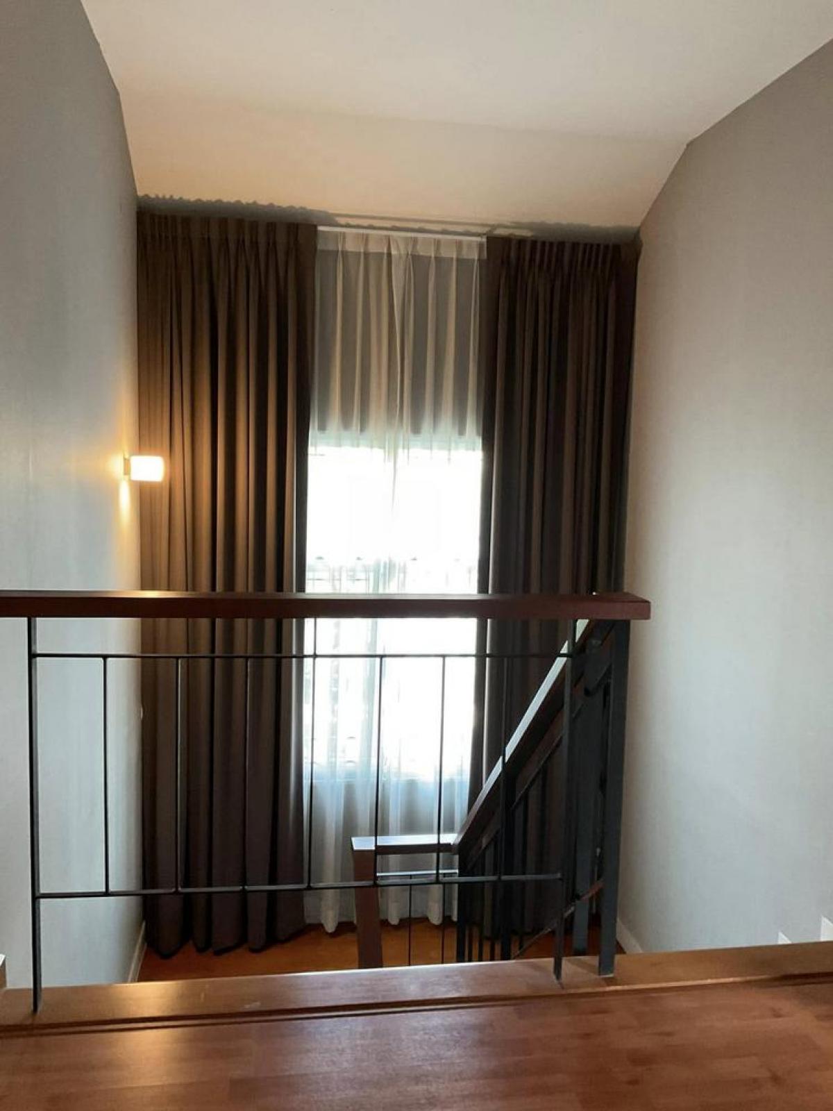 ขายบ้านพัฒนาการ ศรีนครินทร์ : 28/02/2026, บ้านหรู 3 ห้องนอน 3 ห้องน้ำ 175 ตร.ม. พร้อมที่ดิน 58.5 ตร.วา 
ขาย 6.8 ล้าน ใจกลางอ่อนนุช ทำเลทองรอคุณเป็นเจ้าของ!