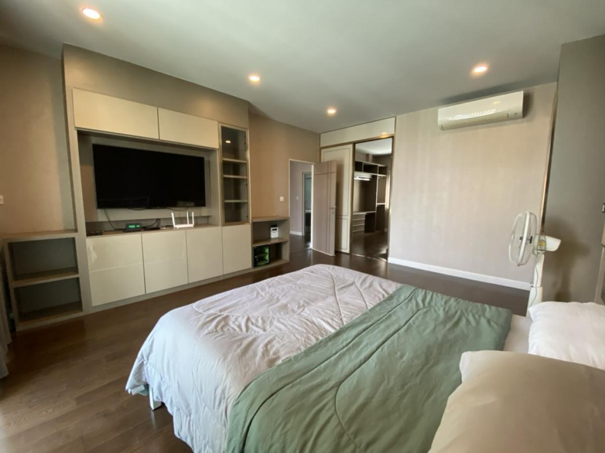 ขายบ้านพัฒนาการ ศรีนครินทร์ : 28/02/2026, บ้านหรู 4 ห้องนอน ย่านพัฒนาการ พร้อมพื้นที่สวนส่วนตัว 
Setthasiri Pattanakarn ราคาพิเศษ 14.9 ล้าน บาท