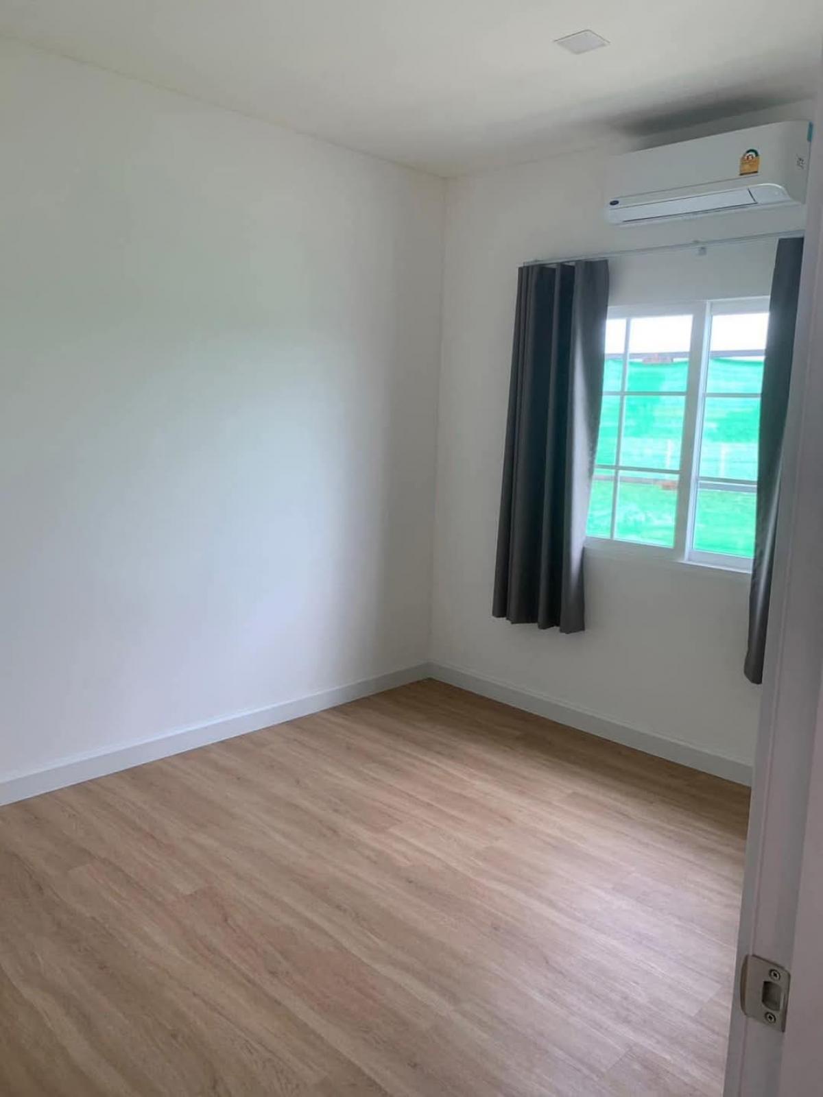 ให้เช่าบ้านพัฒนาการ ศรีนครินทร์ : 28/02/2026, บ้านใหญ่ 6 ห้องนอน พร้อมพื้นที่กว้าง 320 ตร.ม. ในทำเลศักยภาพ 
เช่าเพียง 65,000 บาท/เดือน ใกล้ On Nut Udomsuk พัฒนาการ