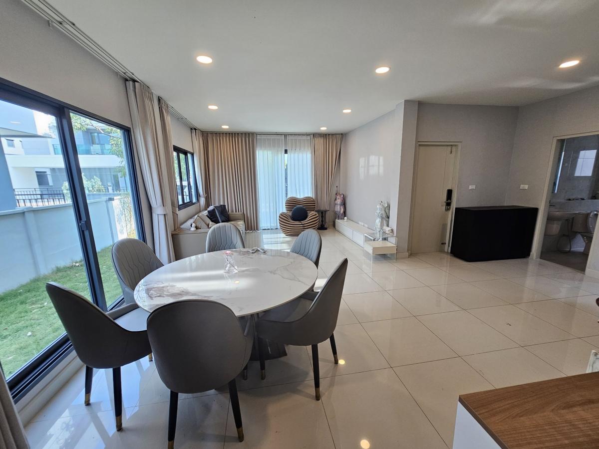 ให้เช่าบ้านบางนา แบริ่ง ลาซาล : 28/02/2026, บ้านเดี่ยว 4 ห้องนอน 4 น้ำ Centro Bangna ใกล้ถนนเทพารักษ์ 
เช่าหรือซื้อได้ ราคาคุ้มค่า ทำเลทองใกล้บางนา กม.7