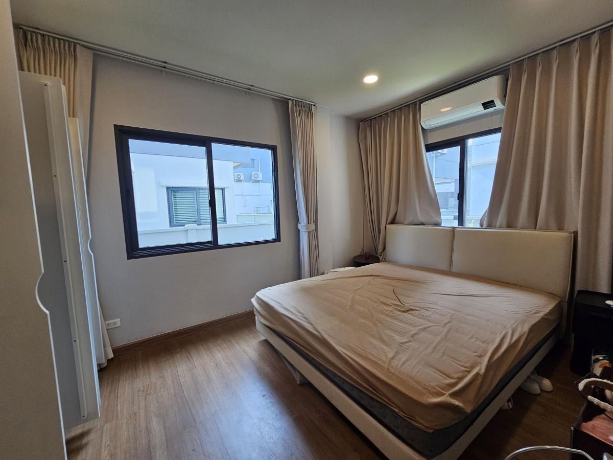 ให้เช่าบ้านบางนา แบริ่ง ลาซาล : 28/02/2026, บ้านเดี่ยว 4 ห้องนอน 4 น้ำ Centro Bangna ใกล้ถนนเทพารักษ์ 
เช่าหรือซื้อได้ ราคาคุ้มค่า ทำเลทองใกล้บางนา กม.7