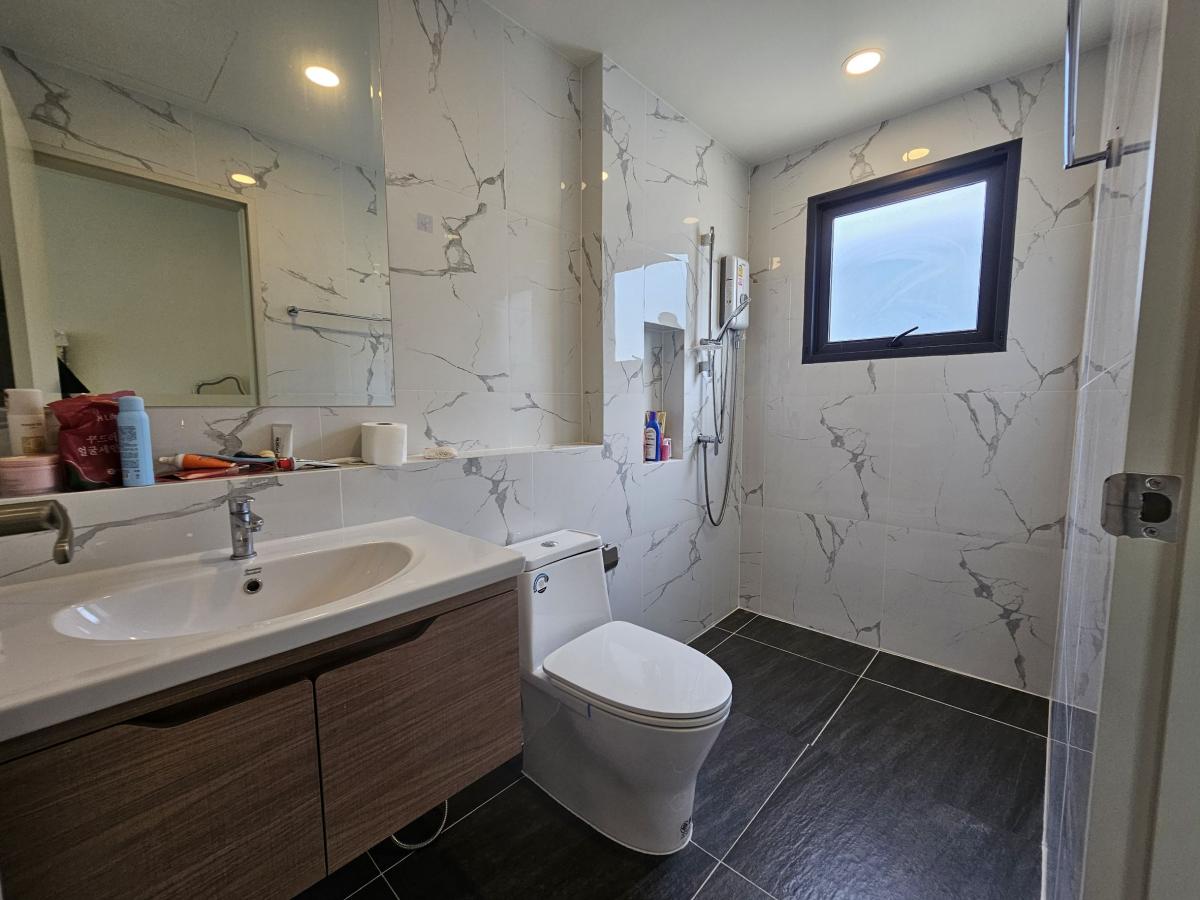 ให้เช่าบ้านบางนา แบริ่ง ลาซาล : 28/02/2026, บ้านเดี่ยว 4 ห้องนอน 4 น้ำ Centro Bangna ใกล้ถนนเทพารักษ์ 
เช่าหรือซื้อได้ ราคาคุ้มค่า ทำเลทองใกล้บางนา กม.7