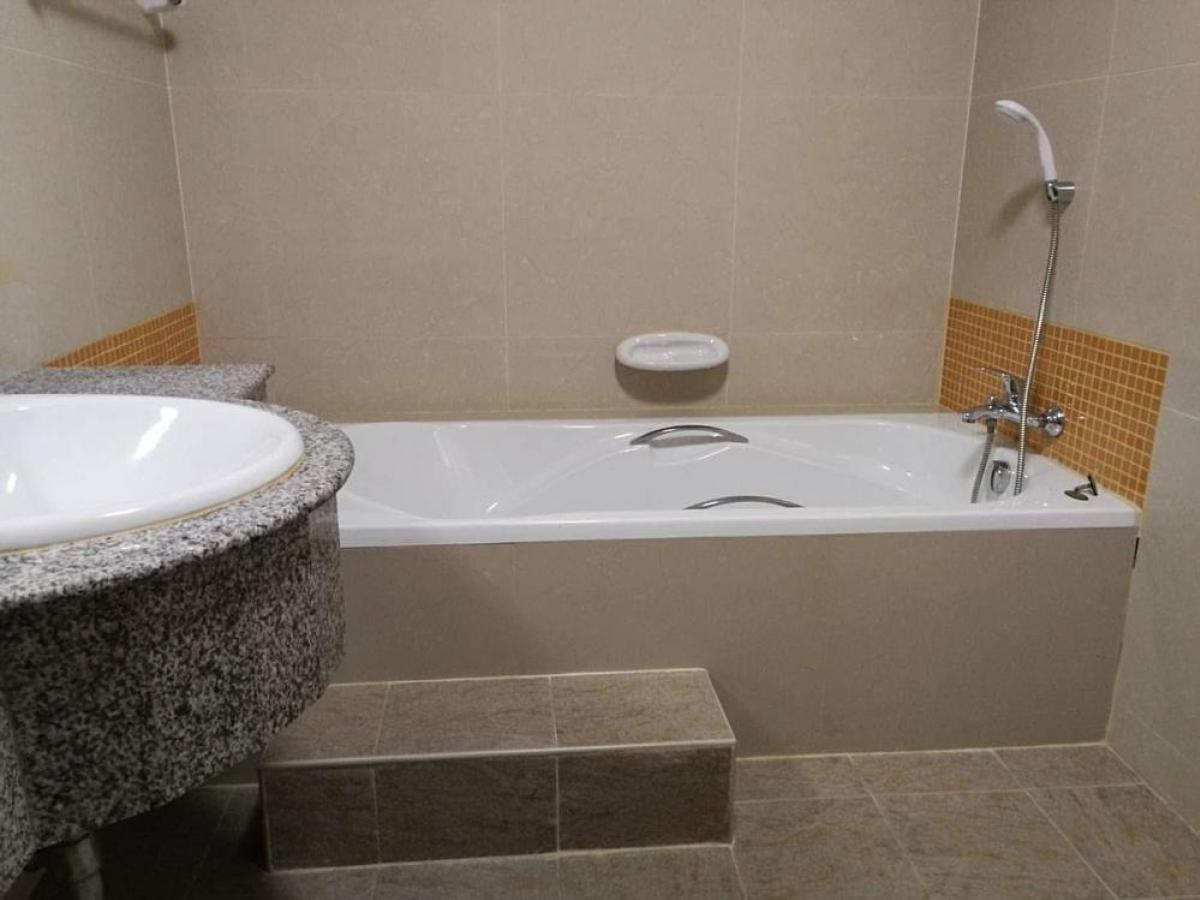 ให้เช่าบ้านอ่อนนุช อุดมสุข : 28/02/2026, บ้านเดี่ยว 3 ห้องนอน ใกล้รถไฟฟ้า อ่อนนุช 
Spacious 3-Bedroom House Near BTS Onnut – Rent Now 45,000 THB!