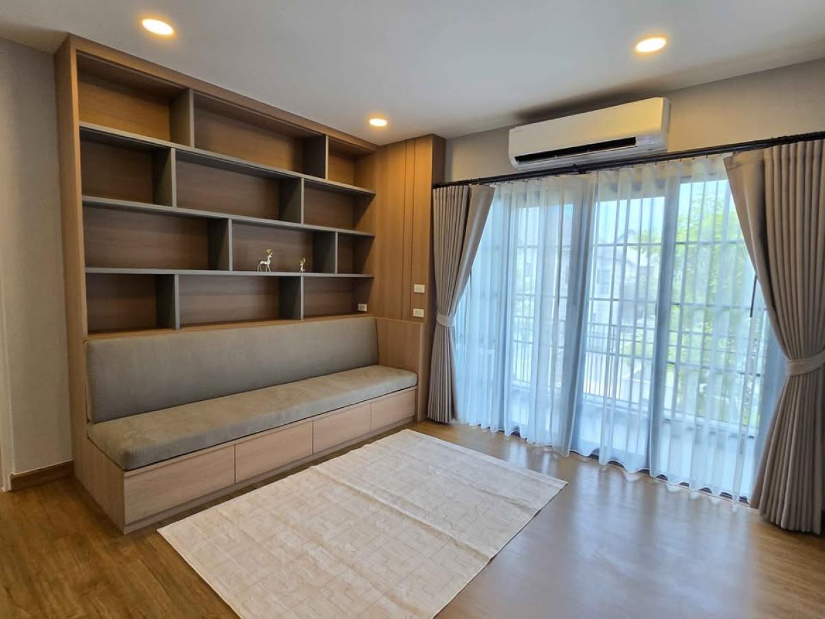 ขายบ้านบางนา แบริ่ง ลาซาล : 28/02/2026, บ้านเดี่ยวพรีเมี่ยม Centro Bangna 2 ใกล้ Mega Bangna เพียง 19.5 ล้าน 
เช่าลดพิเศษ 165,000 บาท/เดือน พื้นที่กว้าง พร้อมสวนรอบบ้าน