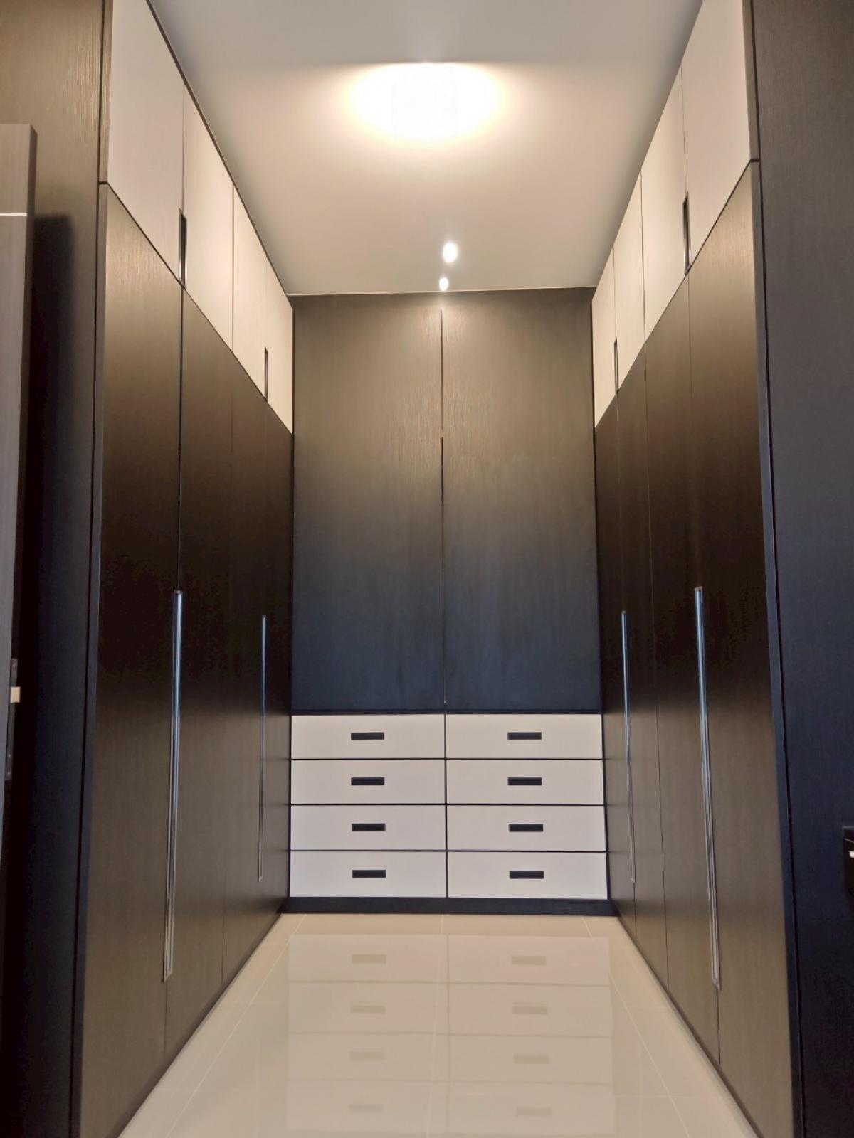 ให้เช่าบ้านรามคำแหง หัวหมาก : 28/02/2026, บ้านหรูใจกลางเมือง 5 ห้องนอน พร้อมพักผ่อนสุดหรู 
Luxury 5-Bedroom Townhouse in Prime Location – Your Dream Home Awaits!