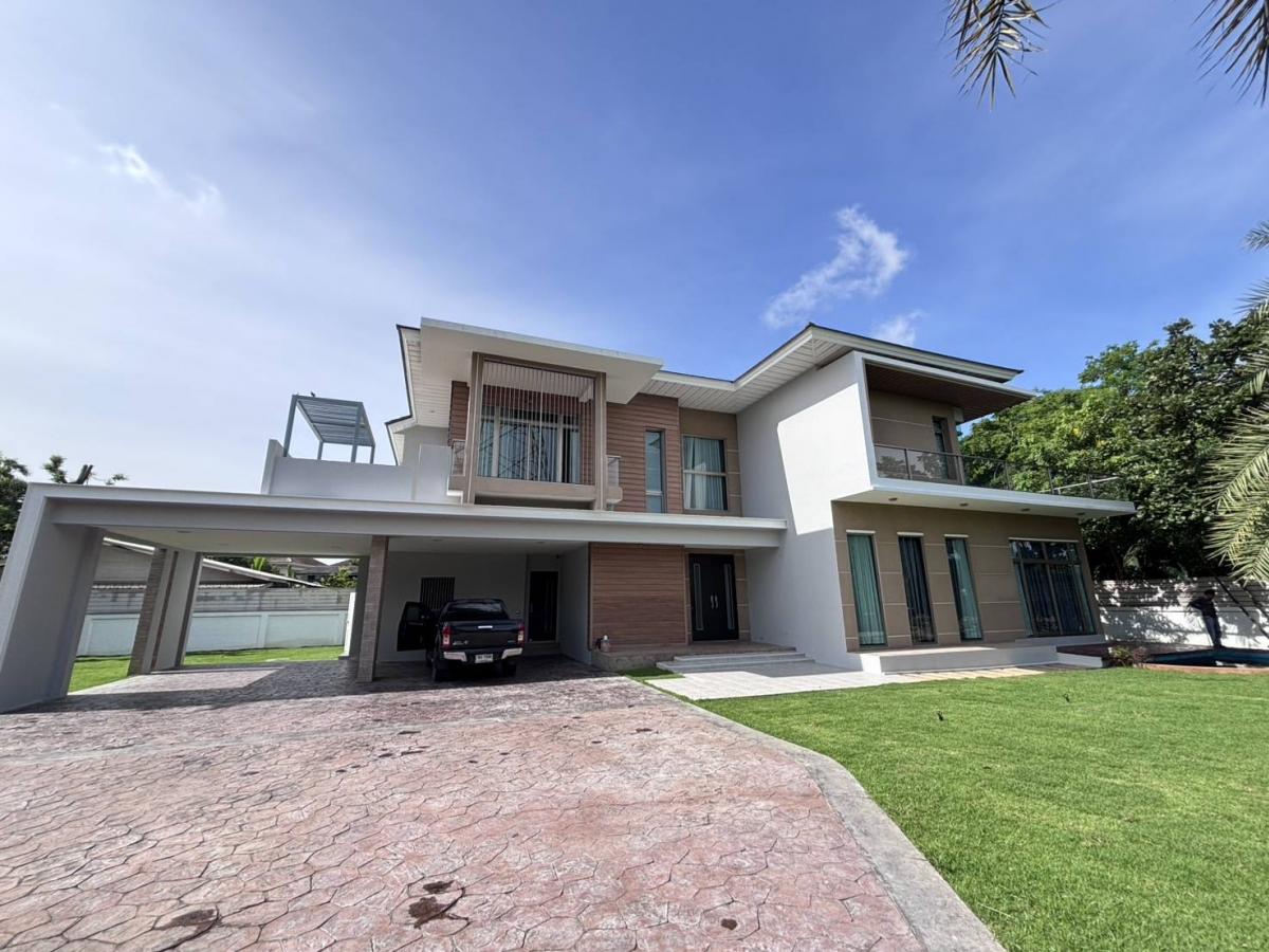 ขายบ้านมีนบุรี-ร่มเกล้า : 28/02/2026, บ้านหรู 6 ห้องนอน พร้อมที่ดิน 305 ตร.วาใน Perfect Place Ramkhamhang 164 
ขาย 35 ล้าน ทำเลศักยภาพ ใกล้กรุงเทพ Kreetha – Lat Krabang – Ramkhamhaeng