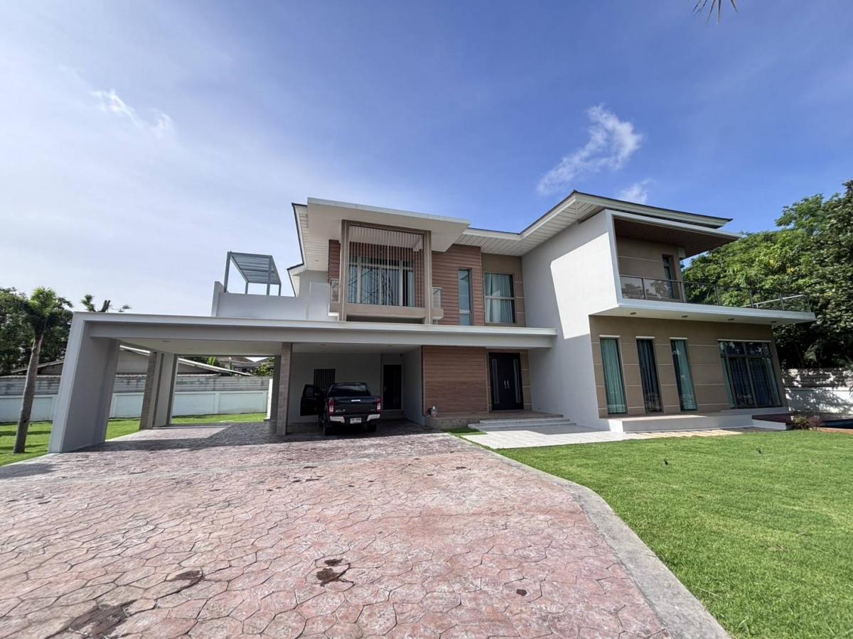 ขายบ้านมีนบุรี-ร่มเกล้า : 28/02/2026, บ้านหรู 6 ห้องนอน พร้อมที่ดิน 305 ตร.วาใน Perfect Place Ramkhamhang 164 
ขาย 35 ล้าน ทำเลศักยภาพ ใกล้กรุงเทพ Kreetha – Lat Krabang – Ramkhamhaeng