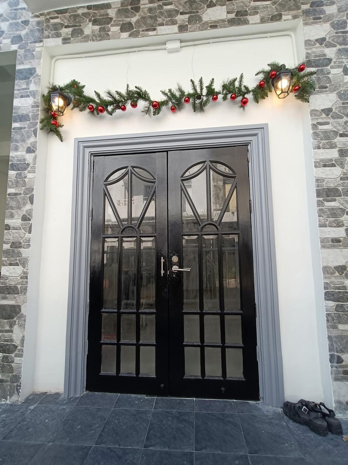 ขายทาวน์โฮมลาดพร้าว เซ็นทรัลลาดพร้าว : 28/02/2026, ขายทาวน์โฮมลาดพร้าว 3นอน3น้ำ 4.5 ล้าน พร้อมจอดรถ 4 คัน เช่าเพียง 29,000 บ. ทำเลดี ใกล้รถไฟฟ้าสายสีเหลือง