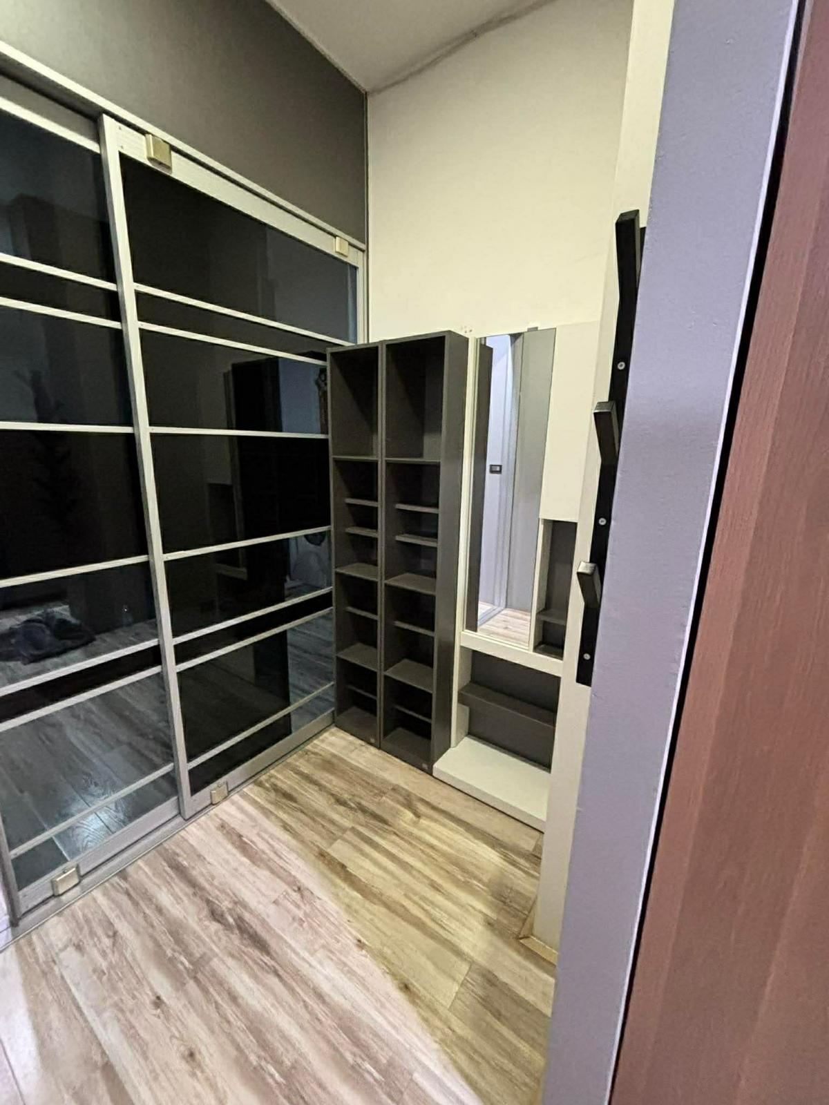 ขายบ้านลาดพร้าว เซ็นทรัลลาดพร้าว : 28/02/2026, บ้านหรู 5 ห้องนอน ย่านลาดพร้าว พร้อมพื้นที่กว้าง 460 ตร.ม. 
ลงทุนหรืออยู่อาศัย ใกล้แยกลาดพร้าว เพียง 19.5 ล้าน!