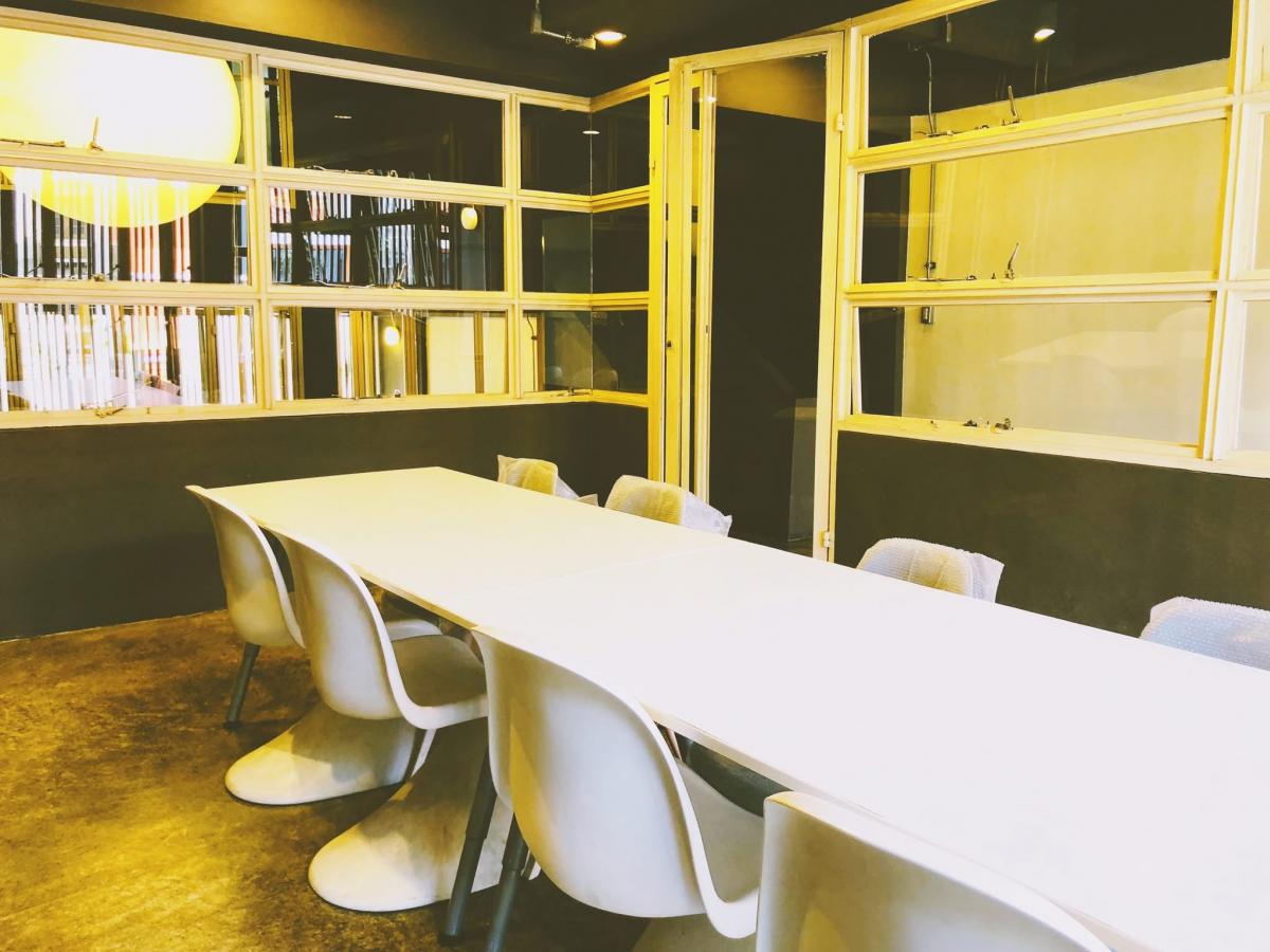 ให้เช่าทาวน์โฮมพระราม 9 เพชรบุรีตัดใหม่ RCA : 28/02/2026, บ้านใหญ่ 5 ห้องนอน โฮมออฟฟิศพร้อมพื้นที่ทำงาน บนถนนพระราม 9 เช่าราคาเพียง 57,000 บาท ตอบโจทย์ทุกไลฟ์สไตล์ในทำเลศักยภาพ