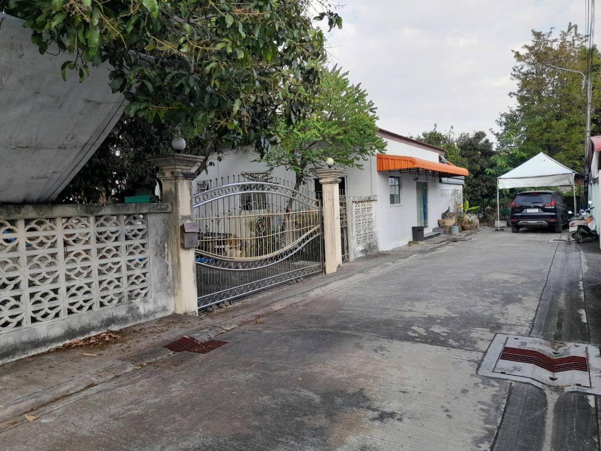 For SaleHouseBang kae, Phetkasem : 28/02/2026, 4 bedroom detached house on land area 194 sq m. 
Ready to move in, Phetkasem area, selling price 11 million, don't miss it!