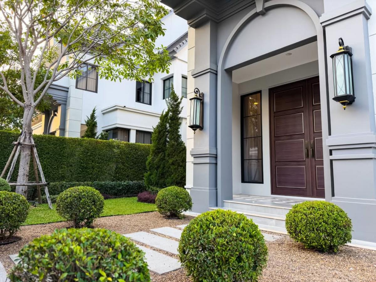 ให้เช่าบ้านเกษตรศาสตร์ รัชโยธิน : 28/02/2026, บ้านหรู 4 ห้องนอน 5 ห้องน้ำ โครงการนาราสิริ พหล–วัชรพล 
เช่าพร้อมเข้าอยู่ ใกล้ห้างและโรงเรียนนานาชาติ เริ่ม 170,000 บาท/เดือน