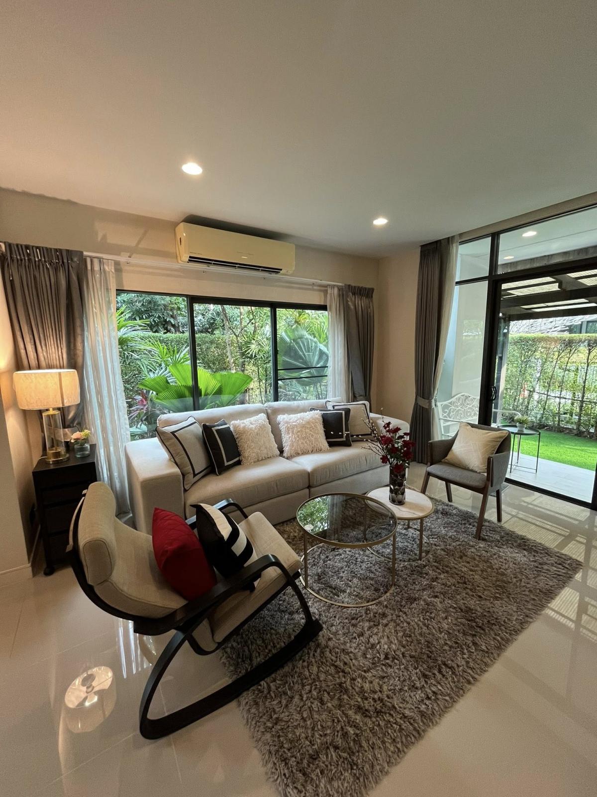 ให้เช่าบ้านพัฒนาการ ศรีนครินทร์ : 28/02/2026, บ้านสวย 4 ห้องนอน บนที่ดินกว้าง 71 ตร.วา พร้อมเช่า 95,000 บ./ด. 
ที่ตั้งใจกลางกรุง ย่านกรุงเทพกรีฑา เดินทางสะดวก ห้ามพลาด!