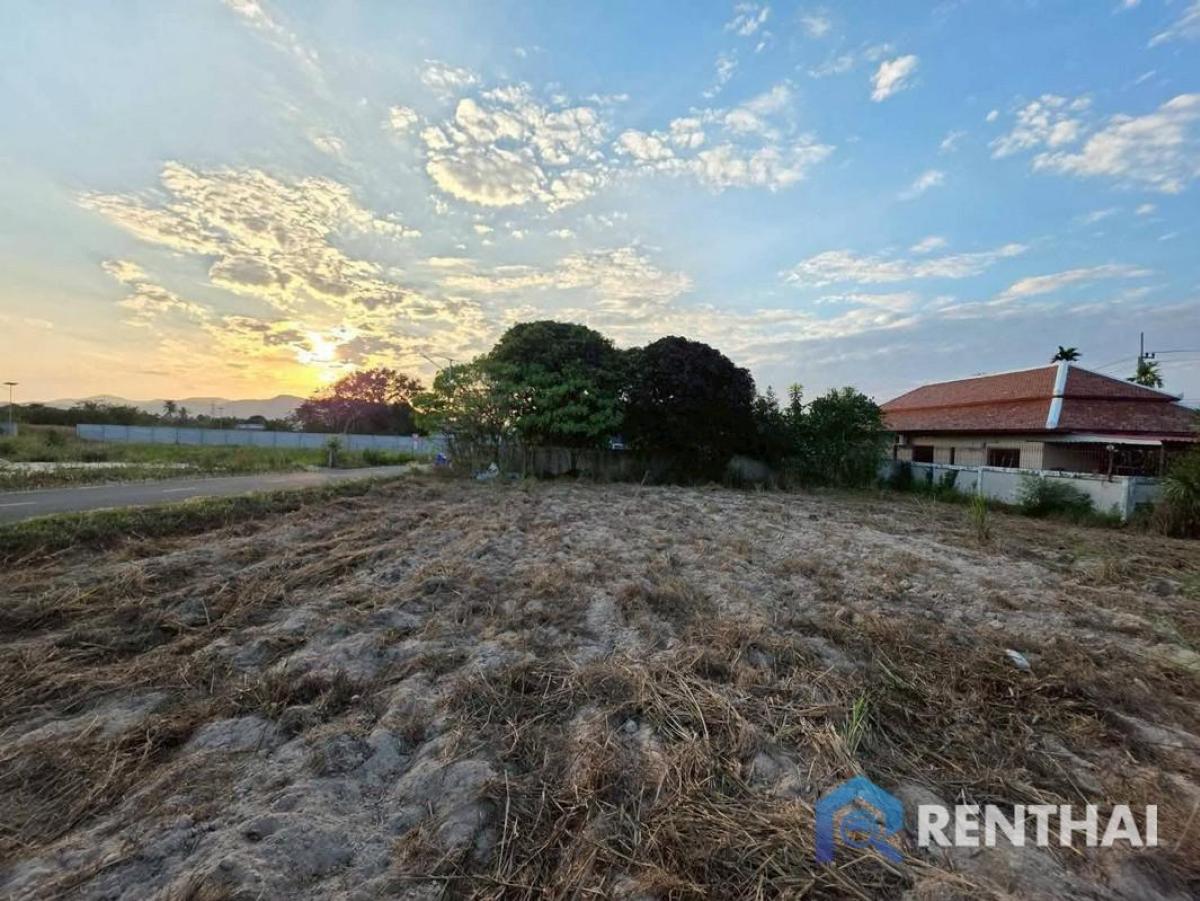 For SaleLandPattaya, Bangsaen, Chonburi : A beautiful land plot in a great location