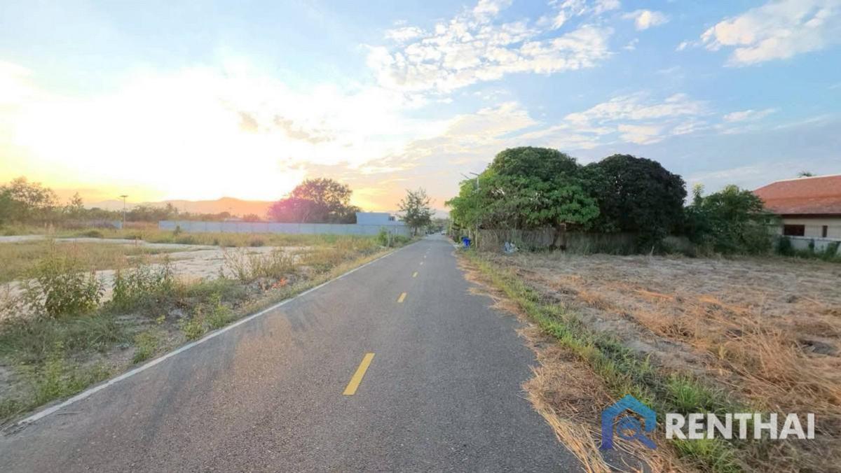 ขายที่ดินพัทยา บางแสน ชลบุรี สัตหีบ : ที่ดินเปล่าแปลงสวย