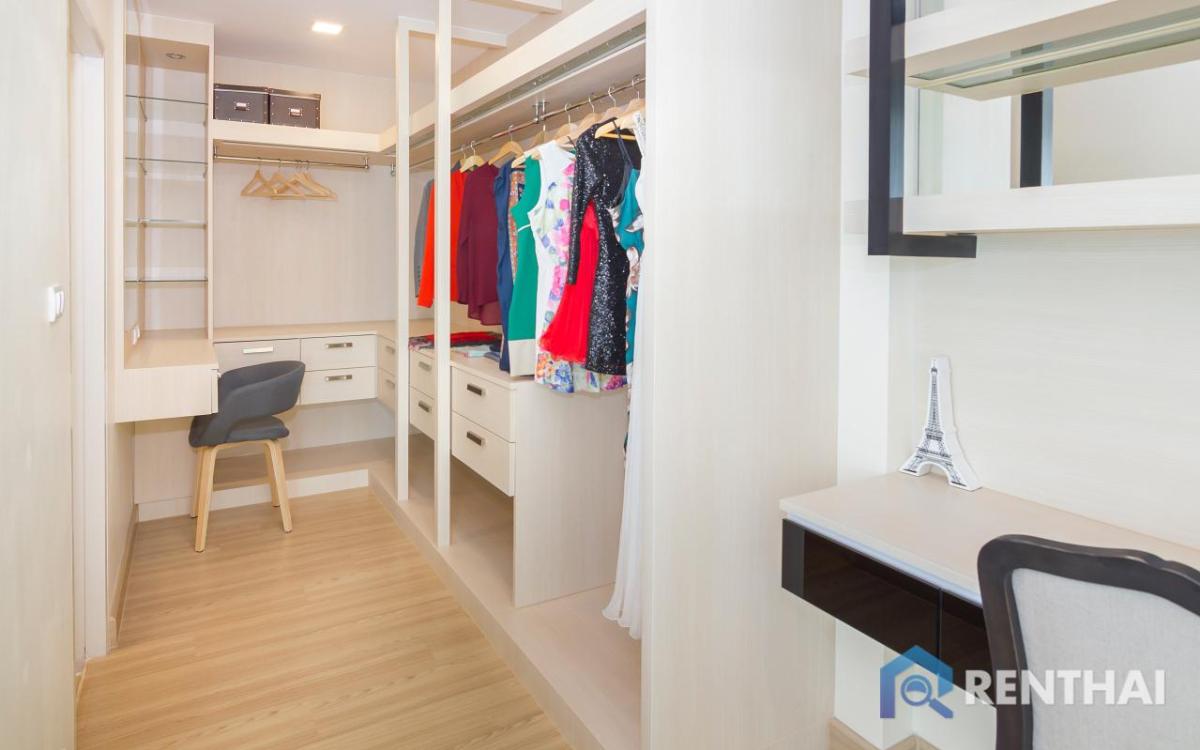 ขายบ้านพัทยา บางแสน ชลบุรี สัตหีบ : บ้าน 4 ห้องนอนในวิลล่าเอเชียติก พัทยา