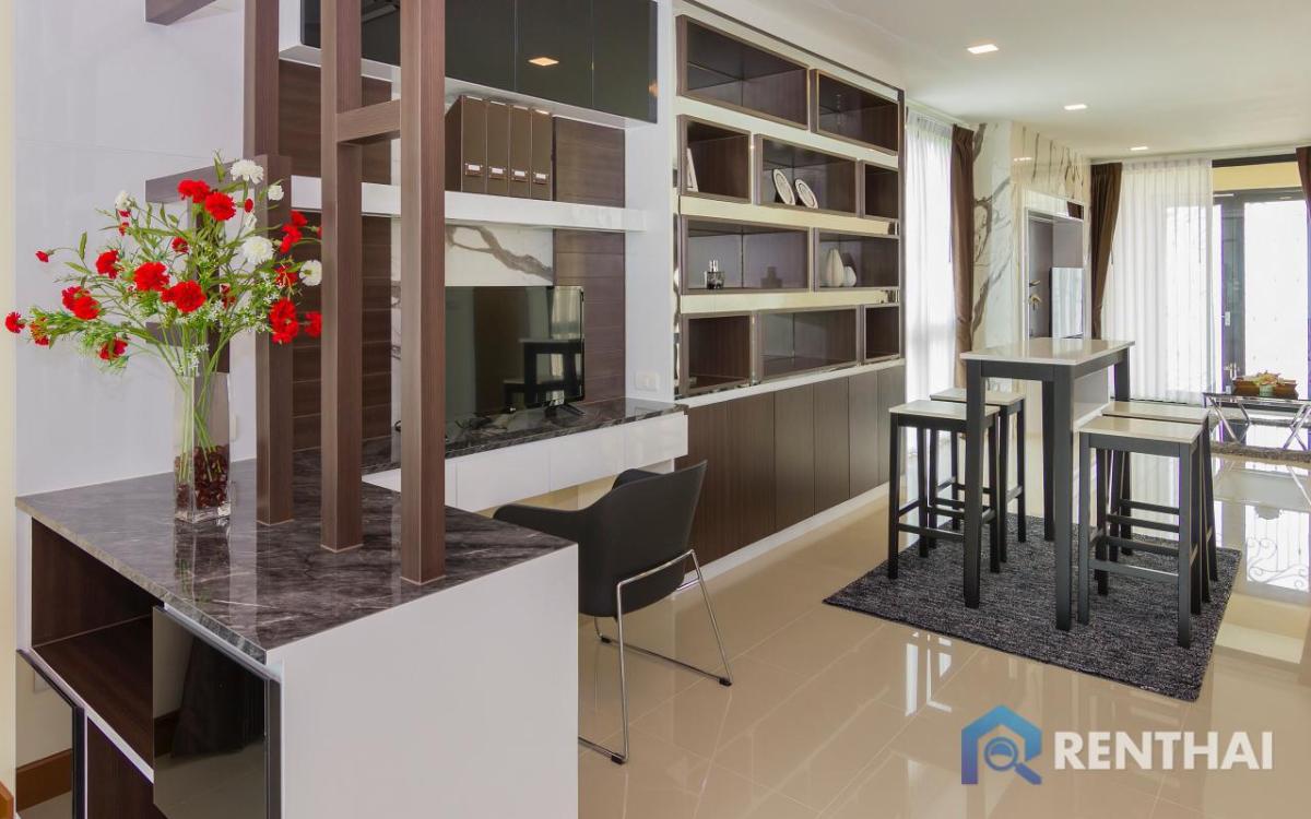 ขายบ้านพัทยา บางแสน ชลบุรี สัตหีบ : บ้าน 4 ห้องนอนในวิลล่าเอเชียติก พัทยา