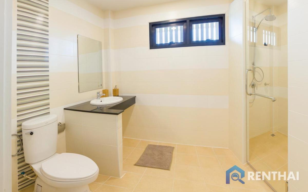 ขายบ้านพัทยา บางแสน ชลบุรี สัตหีบ : บ้าน 4 ห้องนอนในวิลล่าเอเชียติก พัทยา