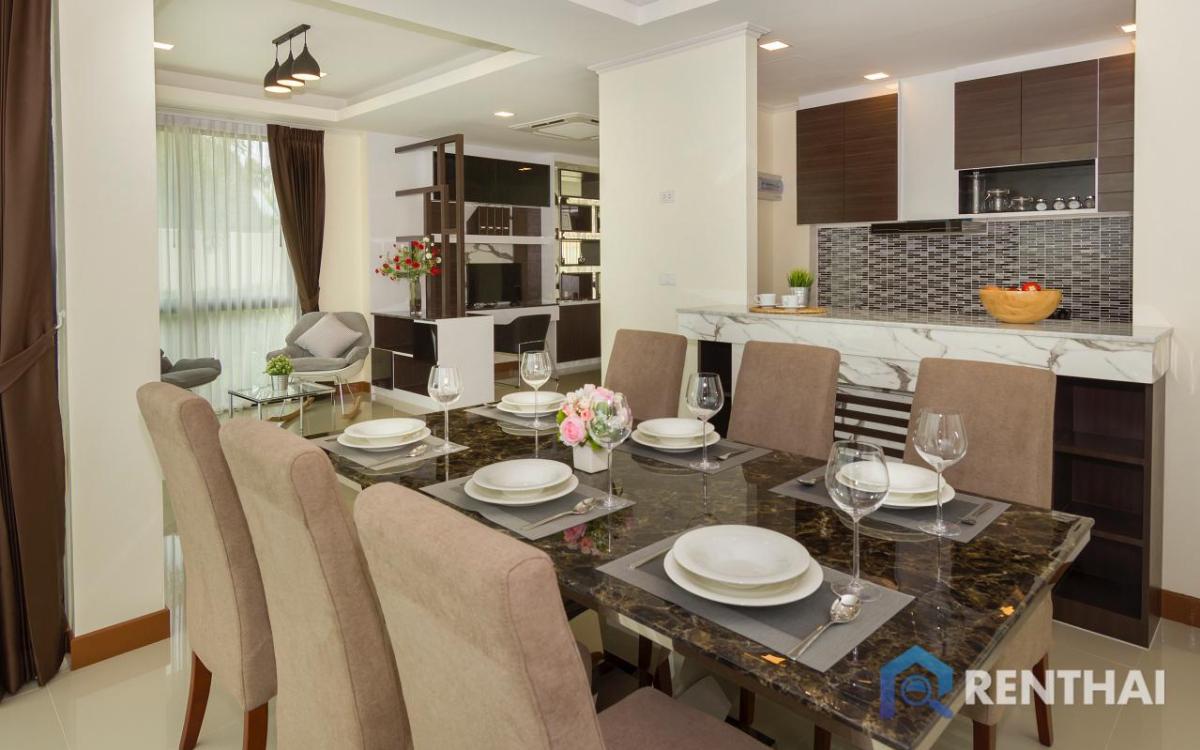 ขายบ้านพัทยา บางแสน ชลบุรี สัตหีบ : บ้าน 4 ห้องนอนในวิลล่าเอเชียติก พัทยา