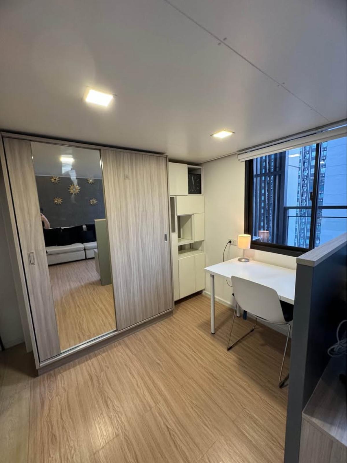 ให้เช่าคอนโดพระราม 9 เพชรบุรีตัดใหม่ RCA : CD03767 - Chewathai Residence Asoke :  ชีวาทัย เรสซิเดนซ์ อโศก : Chewathai Residence Asoke :  ชีวาทัย เรสซิเดนซ์ อโศก -