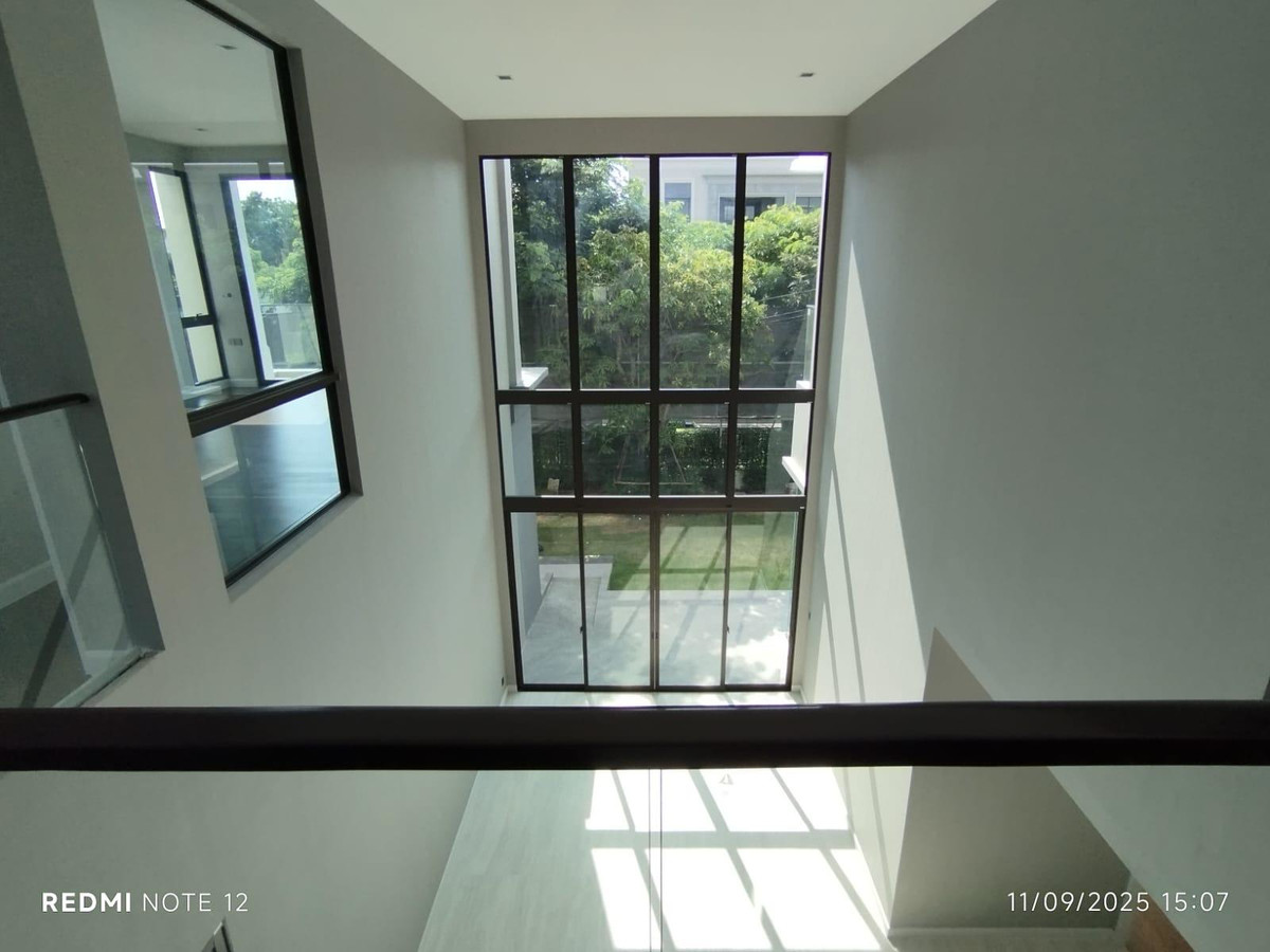 For SaleHotel&Apartment BusinessPinklao, Charansanitwong : Luxury mansion for sale, luxury house, single house, Grand Bangkok Boulevard Pinklao-Borom, corner house with private elevator.