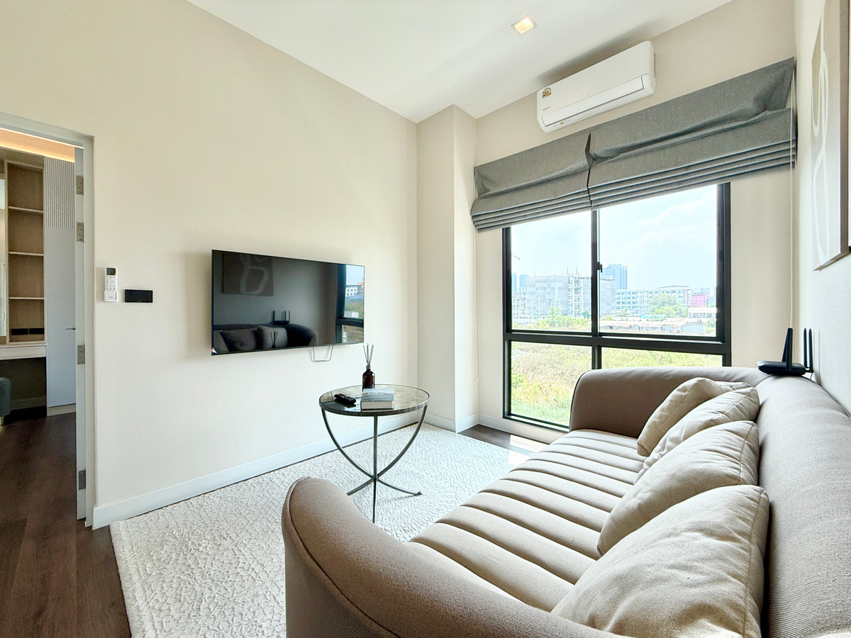 บ้านบางนา แบริ่ง ลาซาล : 🚀 บางกอก บูเลอวาร์ด บางนา กม.5 - 237ตรม. 4นอน4น้ำ2ที่จอดรถ ปรับลดค่าเช่า 092-545-6151 (ทีม)