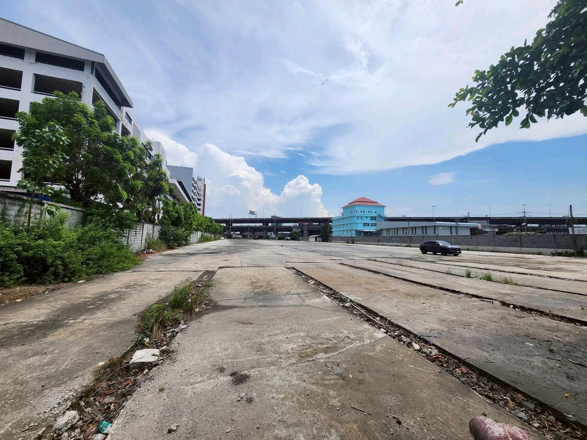 ให้เช่าที่ดินบางนา แบริ่ง ลาซาล : ให้เช่าที่ดิน 6 ไร่ ติดถนนบางนา-ตราด กม.13 ทำเลศักยภาพ ใกล้สุวรรณภูมิ