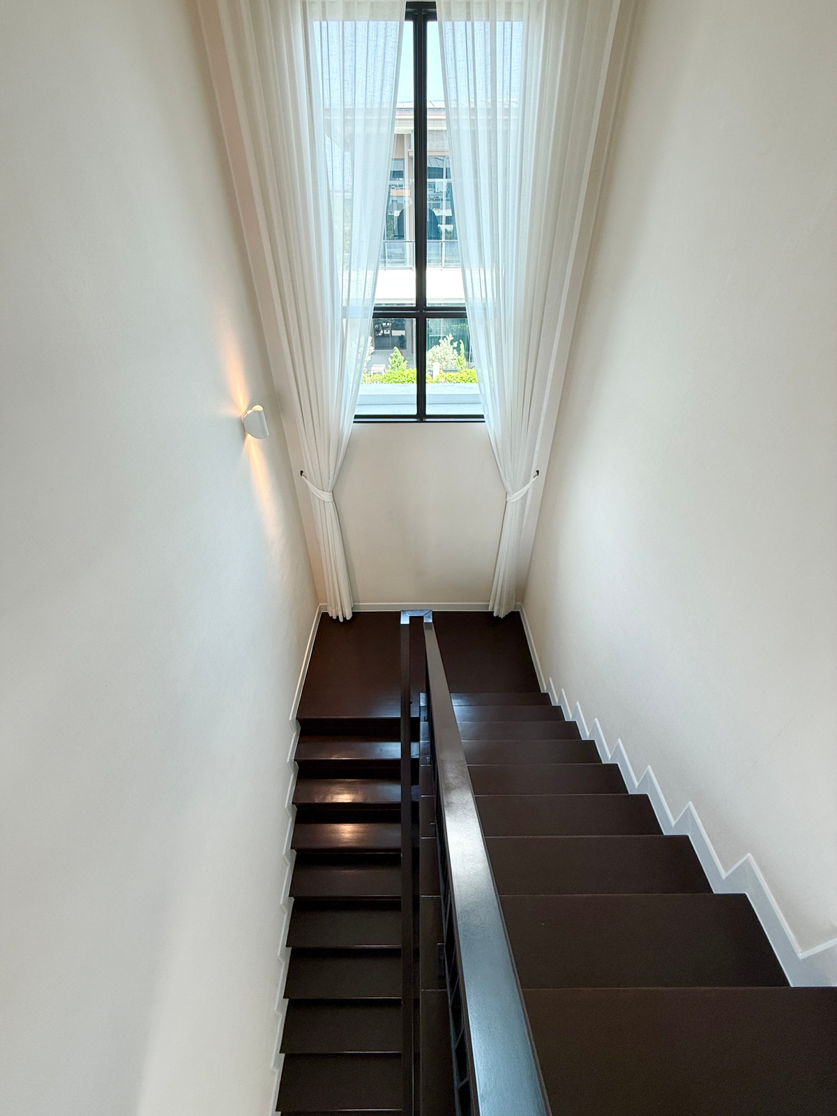 บ้านบางนา แบริ่ง ลาซาล : 🚀 บางกอก บูเลอวาร์ด บางนา กม.5 - 237ตรม. 4นอน4น้ำ2ที่จอดรถ ปรับลดค่าเช่า 092-545-6151 (ทีม)