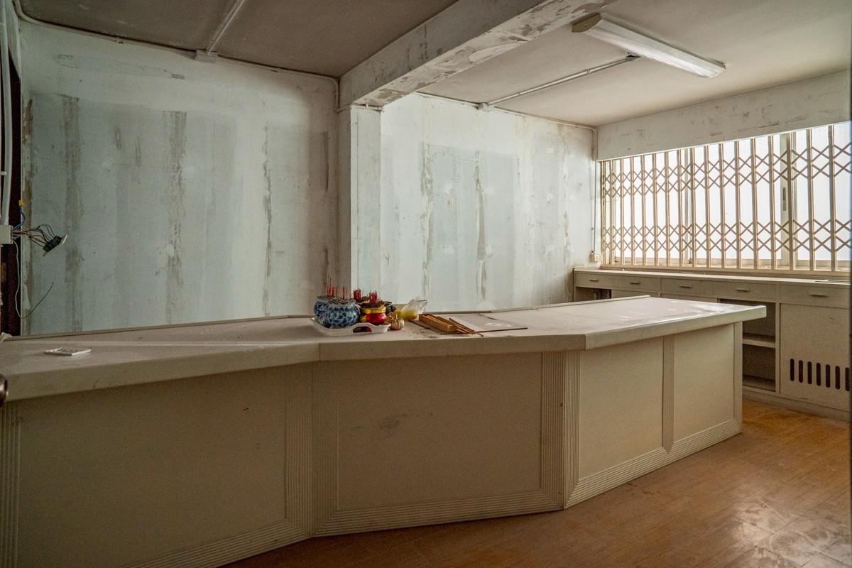 ขายทาวน์โฮมเยาวราช บางลำพู : ขาย ❗️ ทาวน์เฮ้า 6 ชั้น 2 คูหา บ้านเปล่า ทำเลดีมาก ใกล้กับ MRT สนามไชย และ MRT สามยอด