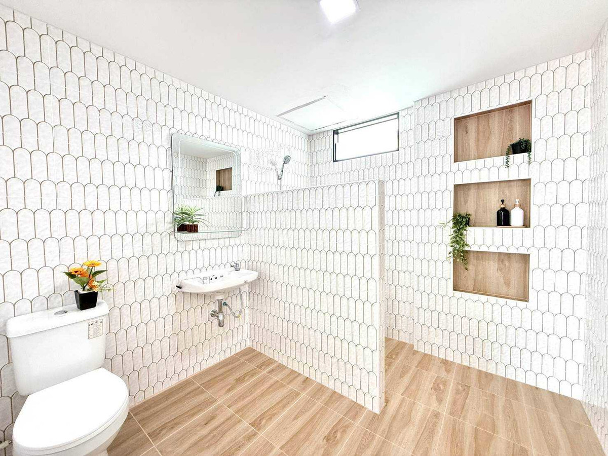 ขายบ้านนวมินทร์ รามอินทรา : ม.ทหารกองหนุน รามอินทรา109 ซ.พระยาสุเรนท์ 28  บางชัน คลองสามวา  มีนบุรี  วงแวนจตุโชติ 