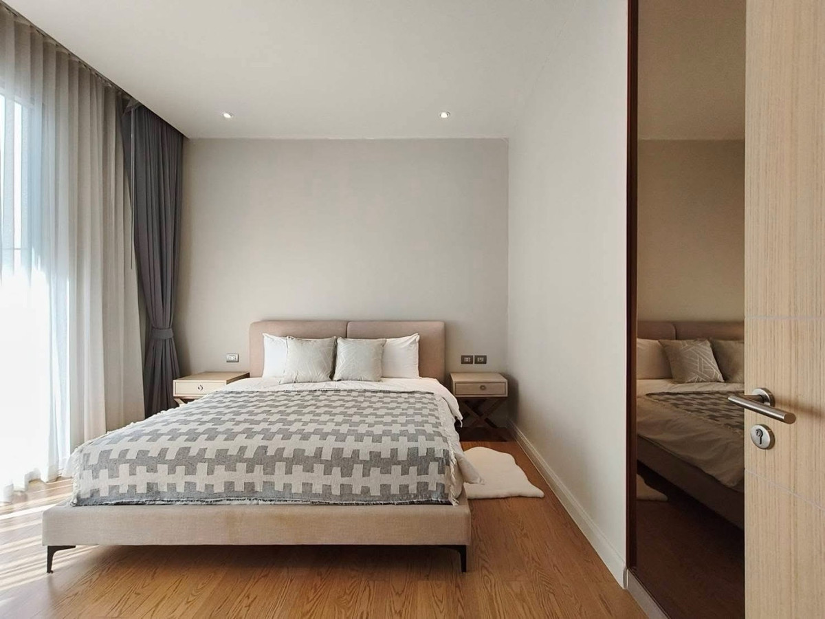 For RentCondoWongwianyai, Charoennakor : Magnolias Waterfront Resiences for rent