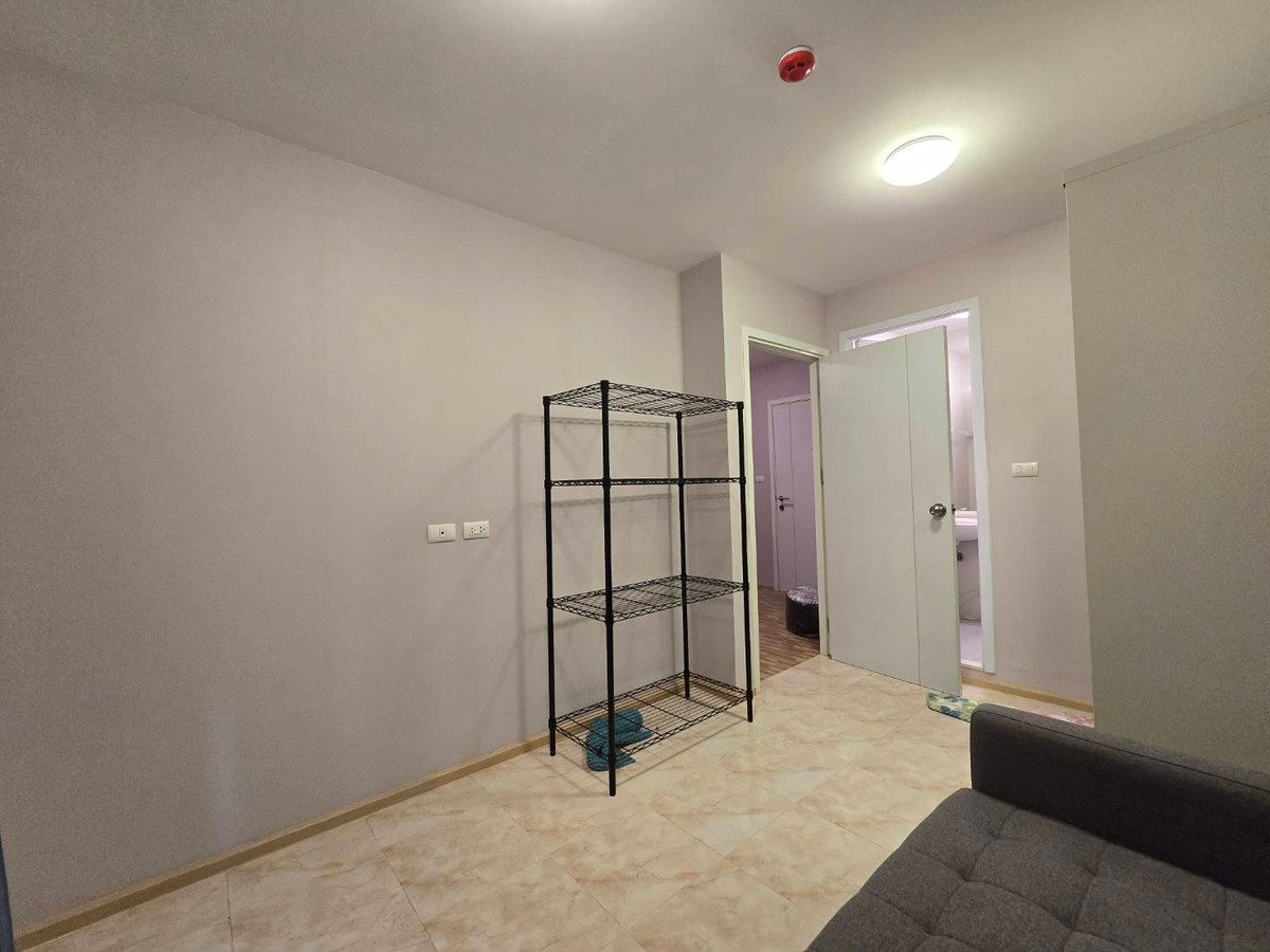 ขายคอนโดแจ้งวัฒนะ เมืองทอง : ด่วนห้องราคาดีมากๆ เพียง 1.40 ลบ.(26 ตร.ม.) ห้องเปล่าสภาพดี  วิวสระว่ายน้ำ 