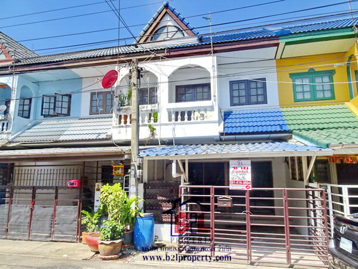 For SaleTownhomeKasetsart, Ratchayothin : Suetrong Phahonyothin 52 Townhouse, good location, Bangkok