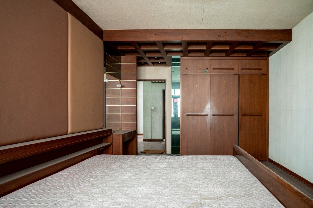 ขายทาวน์โฮมเยาวราช บางลำพู : ขาย ❗️ ทาวน์เฮ้า 6 ชั้น 2 คูหา บ้านเปล่า ทำเลดีมาก ใกล้กับ MRT สนามไชย และ MRT สามยอด