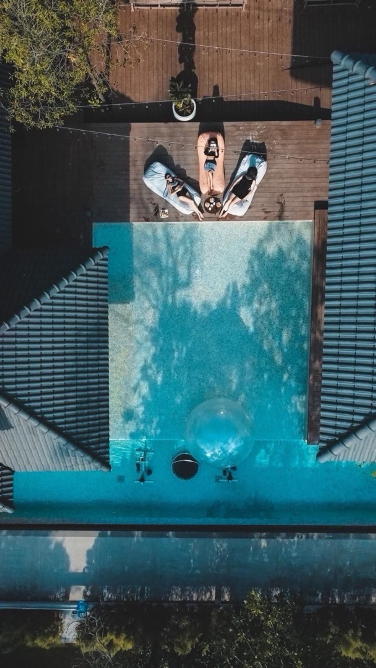 For RentHotel&Apartment BusinessCha-am Phetchaburi : Seaside Hotel Business for Lease in Phetchaburi, a Profitable Turnkey Pool Villa on 3 Rai Land with 12 Bedrooms, Licensed Resort Near the Beach, Ready Income in Thailand
