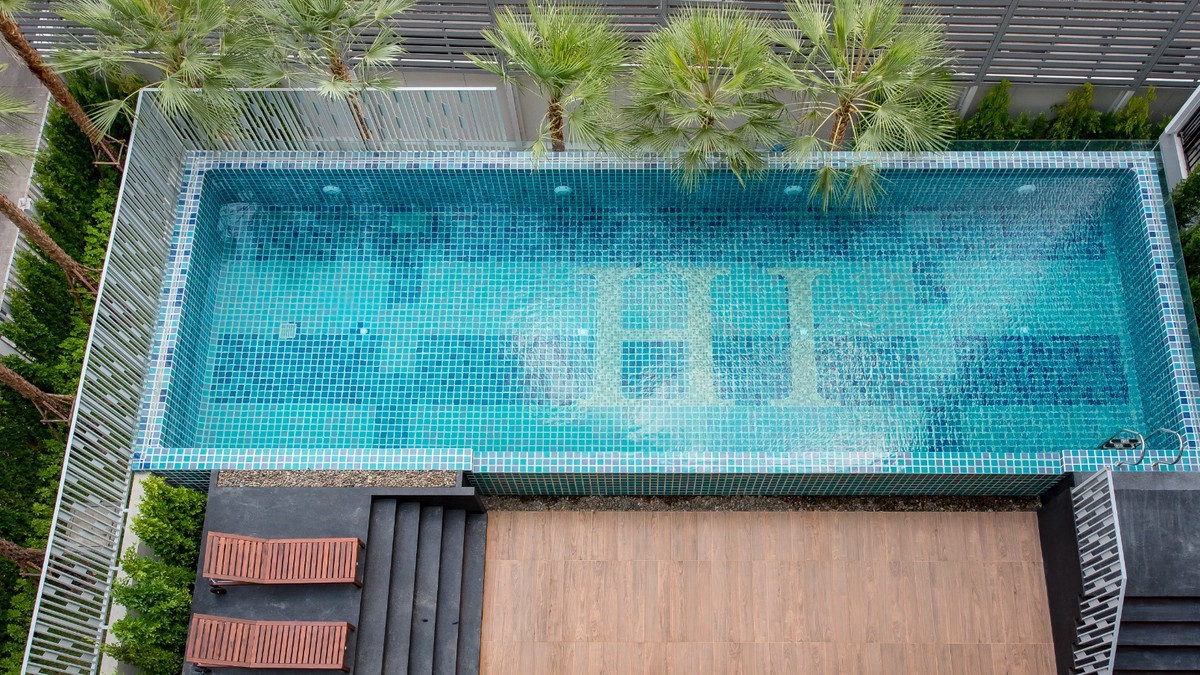 ให้เช่าคอนโดลาดพร้าว101 แฮปปี้แลนด์ : 🏢 ให้เช่า Hi Ladprao 130 
✨ห้องมุม วิวสวย เป็นส่วนตัวสูง ห้องหายาก แต่ไม่ร้อน วิวสระ + วิวเมืองสวยมาก🍃

💰 ราคาเช่า (ต่อรองได้)
• 3 เดือน : 15,000 บาท/เดือน
• 6 เดือน : 12,000 บาท/เดือน
• 12 เดือนขึ้นไป : 10,000 บาท/เดือน
