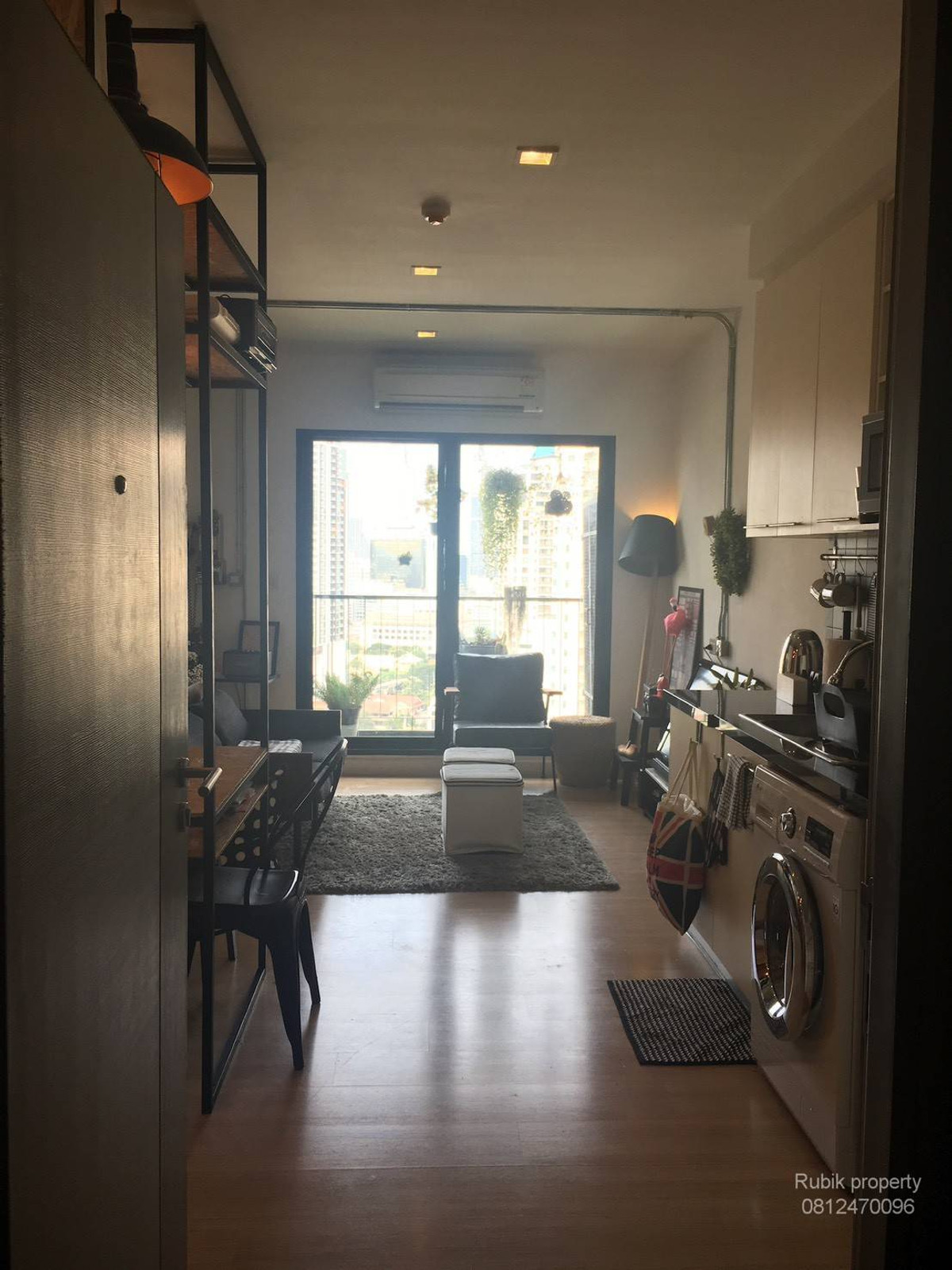 For RentCondoSathorn, Narathiwat : 🌟 For rent The Seed Mingle Sathorn | High floor, city view, beautiful room RB1705 Condo, good location on Sathorn – near BTS Chong Nonsi, BTS Sala Daeng and Sathorn office zone.