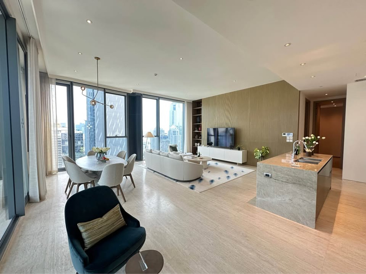 ขายคอนโดวิทยุ ชิดลม หลังสวน : Scope Langsuan for sale 168.54 sqm 2 beds 2 baths 106.96 MB