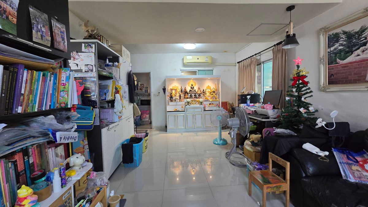 ขายทาวน์โฮมมีนบุรี-ร่มเกล้า : ขายทาวน์เฮาส์ 2 ชั้น แปลงมุม หมู่บ้านพฤกษาวิลล์ 50/1 รามคำแหง – ซอยมิสทีน (ถ.ราษฎร์พัฒนา) ที่ดิน 32.6 ตร.ว. (แปลงมุม ได้พื้นที่ข้างบ้านเพิ่ม) พื้นที่ใช้สอย 120 ตร.ม. 3 ห้องนอน 2 ห้องน้ำ