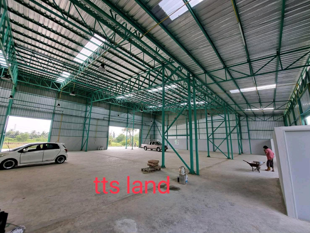 For RentWarehouseMin Buri, Romklao : Warehouse for rent, 400 - 800 sq m., next to Bueng Khwang Road | Access to both Romklao and Suwinthawong | 3-phase electricity.