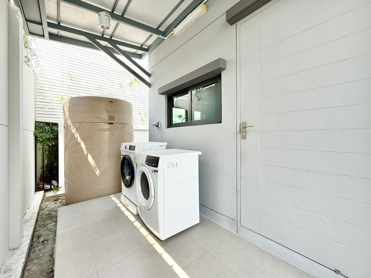 บ้านบางนา แบริ่ง ลาซาล : 🚀 บางกอก บูเลอวาร์ด บางนา กม.5 - 237ตรม. 4นอน4น้ำ2ที่จอดรถ ปรับลดค่าเช่า 092-545-6151 (ทีม)