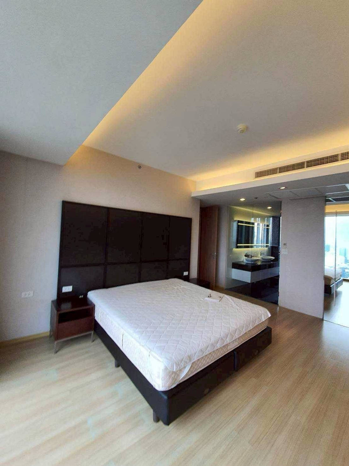 For RentCondoSathorn, Narathiwat : LTHC14431 – Condo for Rent | The Met Sathorn | 198 sqm | 3 Beds 3 Baths | Near BTS Chong Nonsi | 120K/Month | Condo for rent The Met Sathorn