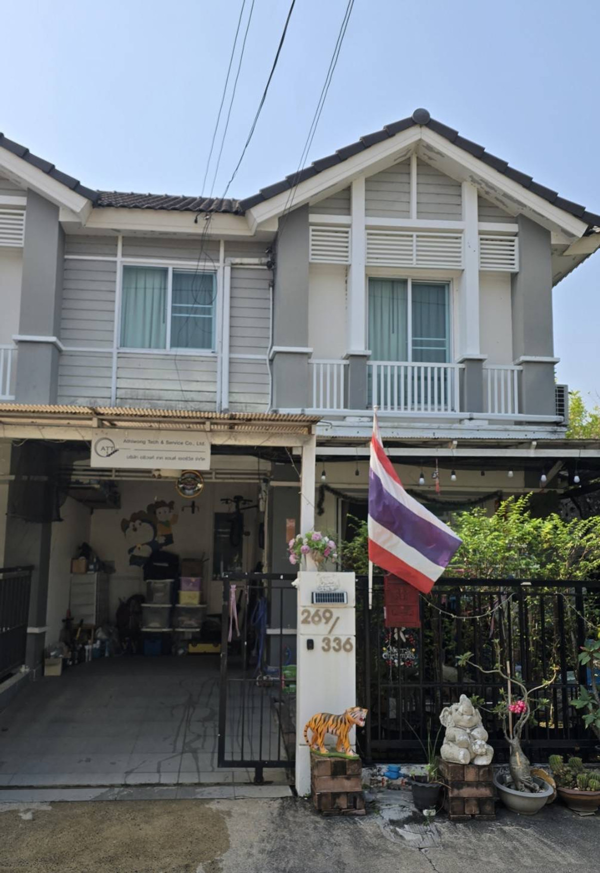 ขายทาวน์โฮมมีนบุรี-ร่มเกล้า : ขายทาวน์เฮาส์ 2 ชั้น แปลงมุม หมู่บ้านพฤกษาวิลล์ 50/1 รามคำแหง – ซอยมิสทีน (ถ.ราษฎร์พัฒนา) ที่ดิน 32.6 ตร.ว. (แปลงมุม ได้พื้นที่ข้างบ้านเพิ่ม) พื้นที่ใช้สอย 120 ตร.ม. 3 ห้องนอน 2 ห้องน้ำ