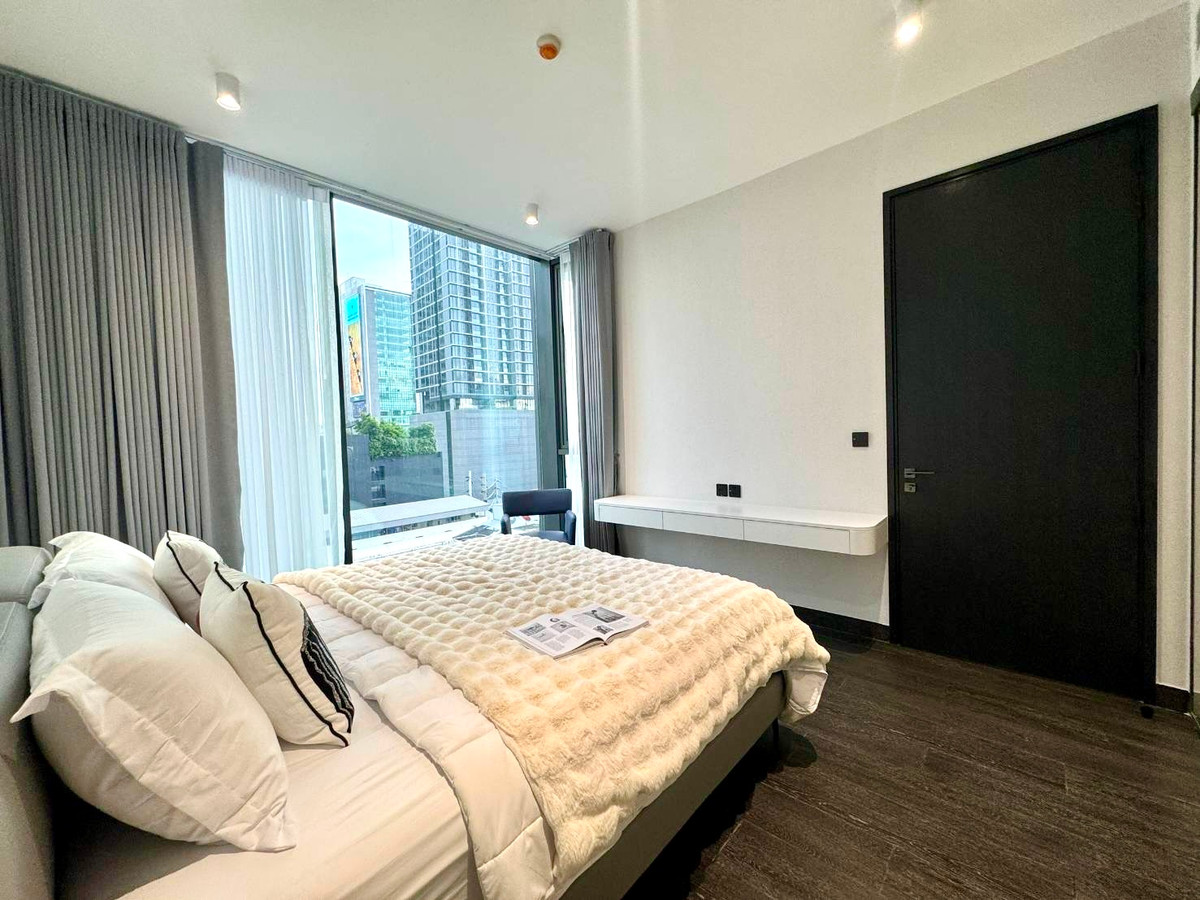 For SaleCondoSathorn, Narathiwat : Tait 12: 1bed 1bath 68sqm. 16,500,000 facing south spacious room and balcony Am: 0656199198