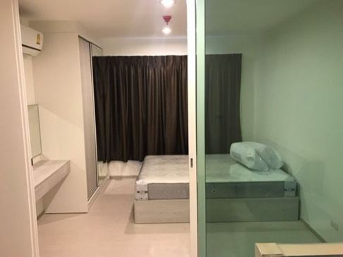 For RentCondoSamut Prakan,Samrong : For rent, Aspire Erawan, 25th floor.