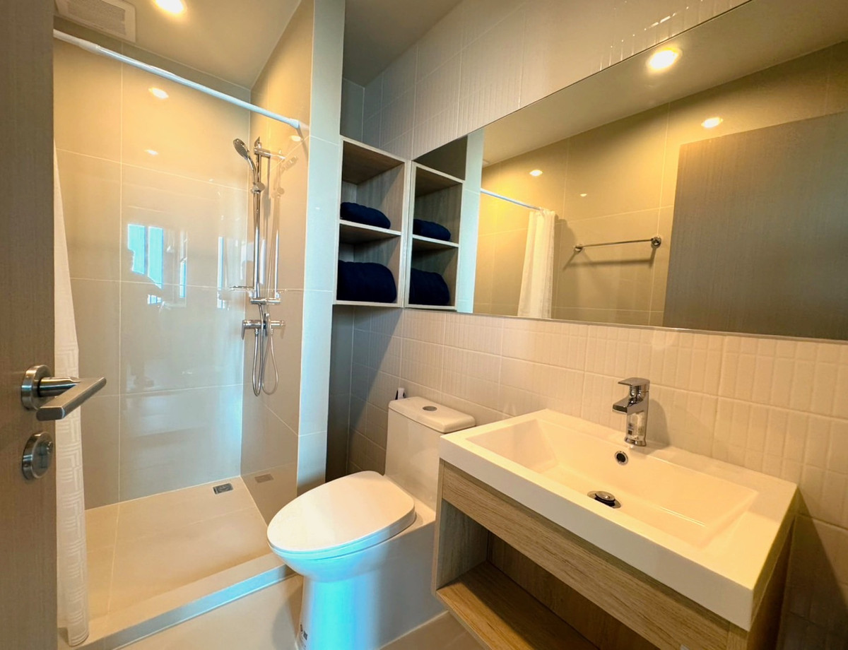 เซ้งคอนโดบางนา แบริ่ง ลาซาล : 10,000 ก็อยู่ติด Mega ได้! ห้องใหม่ ชั้น 21 วิวไม่บล็อก อยู่สบาย ใกล้ห้าง ใกล้รถไฟฟ้า ห้องใหม่แต่งครบ 