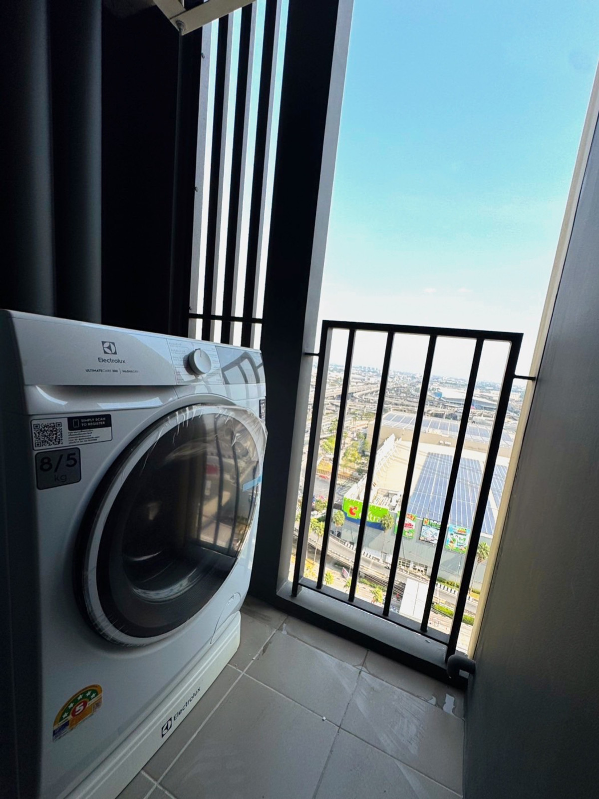 เซ้งคอนโดบางนา แบริ่ง ลาซาล : 10,000 ก็อยู่ติด Mega ได้! ห้องใหม่ ชั้น 21 วิวไม่บล็อก อยู่สบาย ใกล้ห้าง ใกล้รถไฟฟ้า ห้องใหม่แต่งครบ 