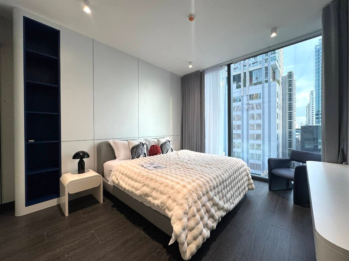 For SaleCondoSathorn, Narathiwat : Tait 12: 1bed 1bath 68sqm. 16,500,000 facing south spacious room and balcony Am: 0656199198