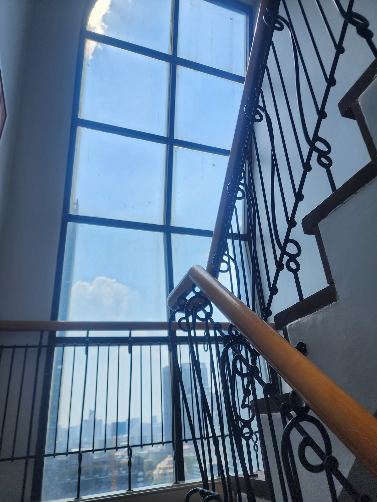 ขายคอนโดสีลม ศาลาแดง บางรัก : ขายคอนโดมิเนียม Penthouse 3 ชั้น 3 ห้องนอน เพิร์ลการ์เดน คอนโด ถนนสาทร ใกล้ BTS ช่องนนทรี